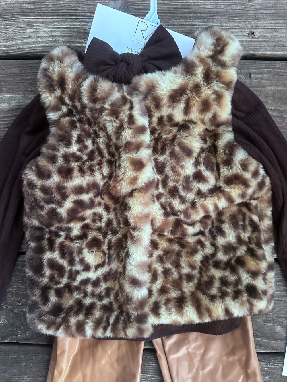 Rachel Zoe Girls Leopard Faux Fur Vest with Brown Top & Tan Pants Set 4 piece - Picture 6 of 9